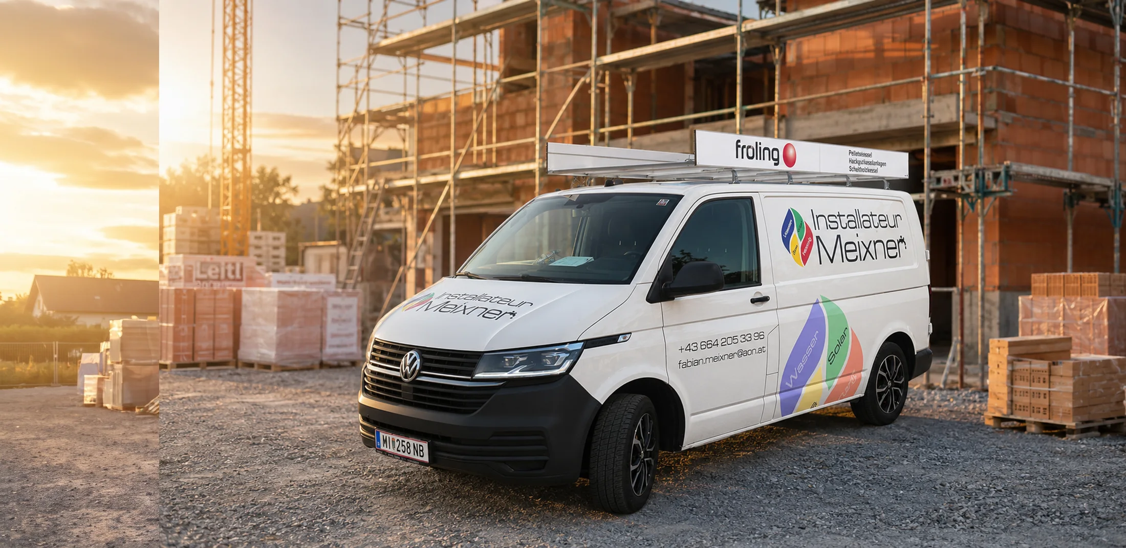 Firmenfahrzeug von Installateur Meixner auf einer Baustelle im Weinviertel